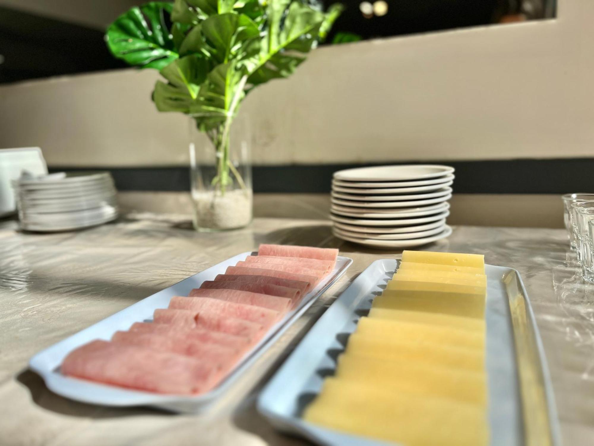 Alpino Hotel Buenos Aires Bagian luar foto